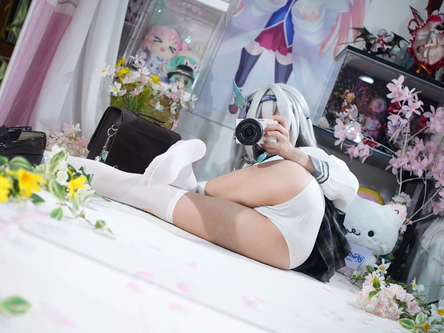 白栎Shirly - No.028 春日流萤 [130P,25V-7.23GB]01 tg@simisebaisi 【丝足阁】009.webp